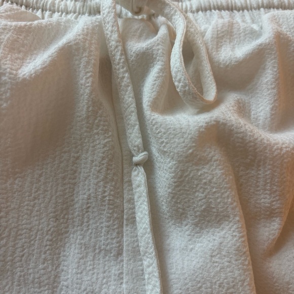 Women's Cream Grey Bandit Shorts - Picture 7 of 7